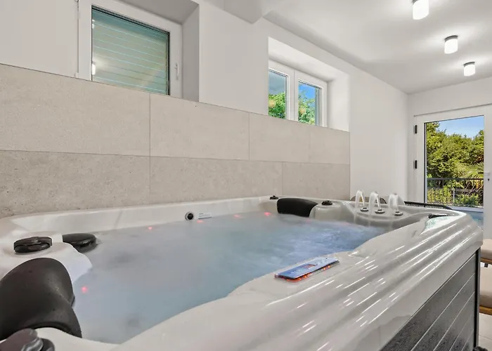 Holiday home Gorgeous In With Sauna